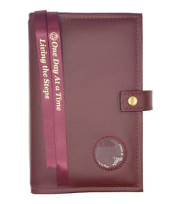 Big Book Regular Hardback – Medallion Holder with Snap/Bookmarks/Penholder (Burgundy) DDBAA0404